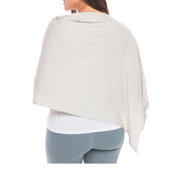 Secret Treasures Nursing Wrap XL-3XL - Picture 2 of 4